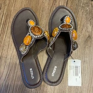 Chico’s Thong Sandal Brown Size 7
